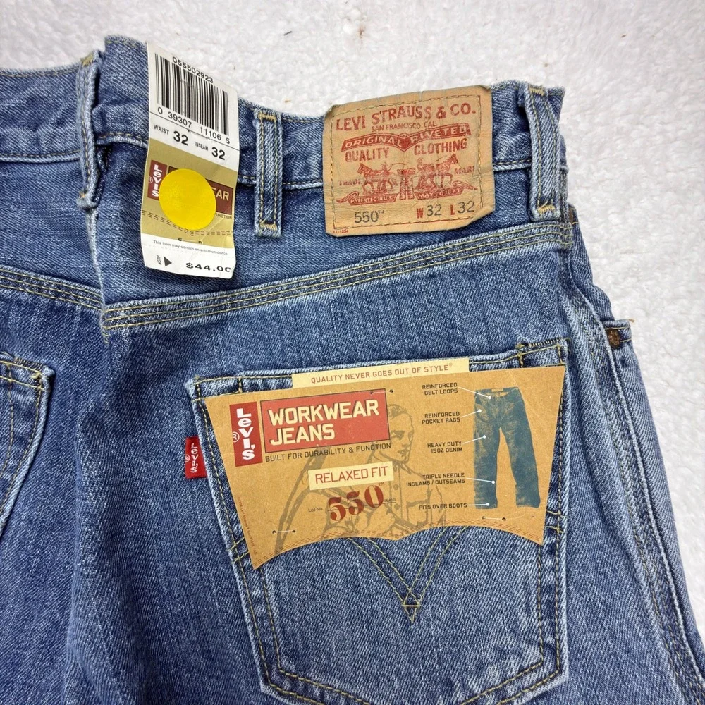 Vintage Levis 550 Relaxed Fit Denim Blue Jeans Mens 32x32 NWT NOS